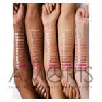 Блеск для губ с эффектом сияния 