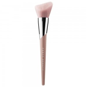 Fenty Beauty Cheek-Hugging Bronzer Brush 190
