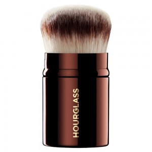 Hourglass Retractable Kabuki Brush