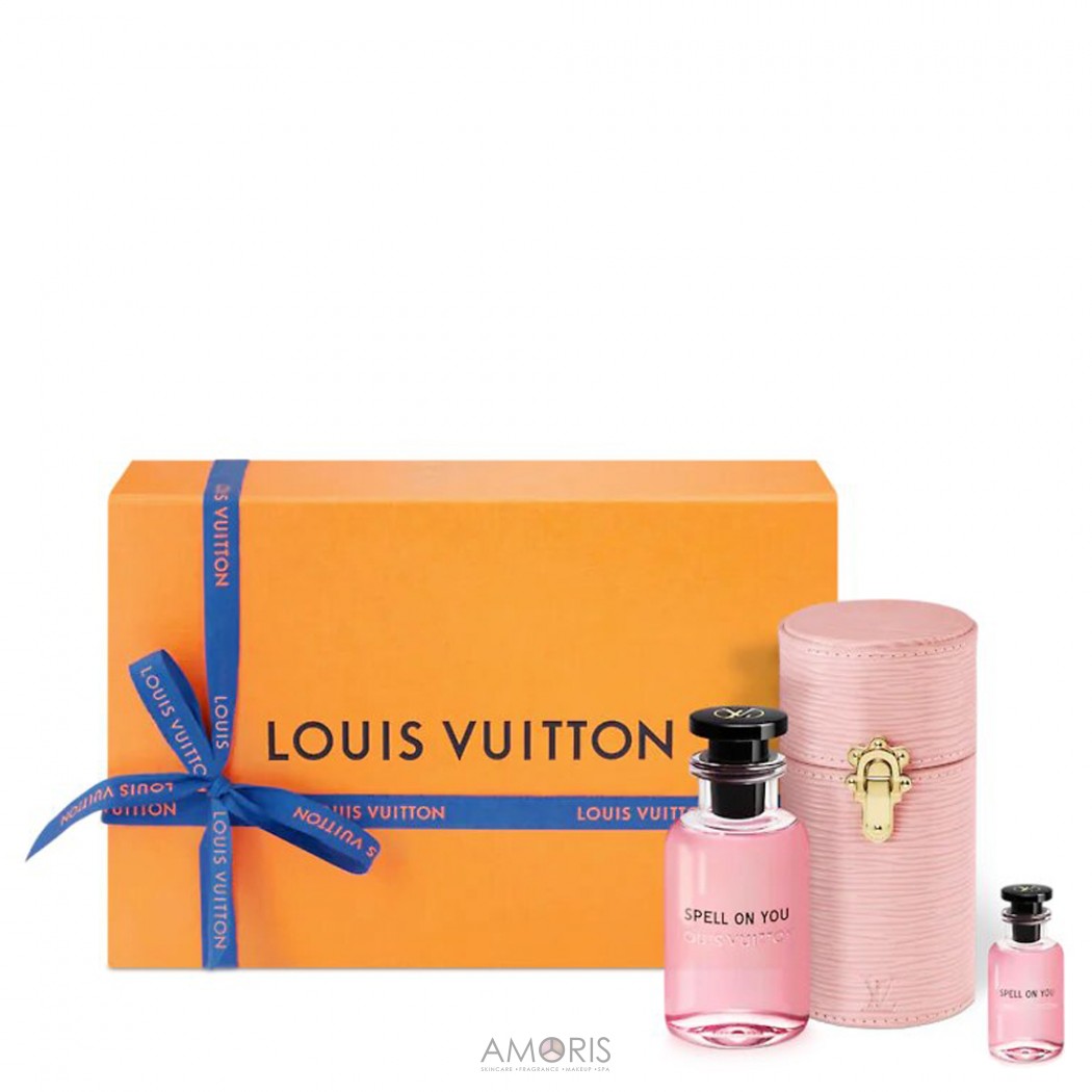 Набор: аромат и дорожный футляр