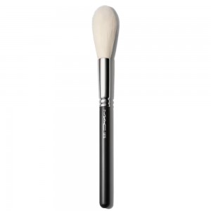 MAC 137 Synthetic Long Blending Brush