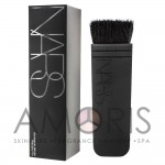 Кисть кабуки для макияжа