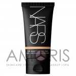 Зволожуючий тональний крем